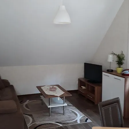 Appartamento Nahe Schloss Altduebern & Spreewald, Cleaning Included